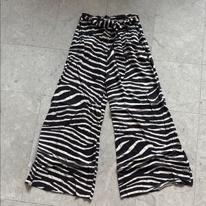 H&M Wide Leg Zebra Print Bottoms sz 10